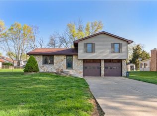 4728 W Glenwood Dr, Edinburgh, IN 46124