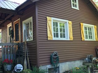 141 Lakeview Ave, Edgerton, WI 53534