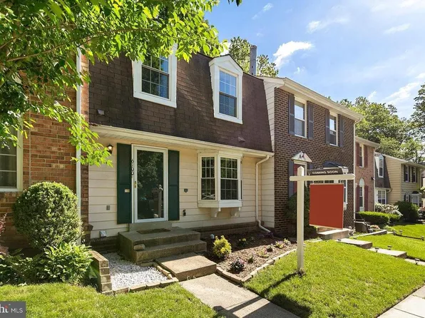 6100 Calico Pool Ln, Burke, VA 22015