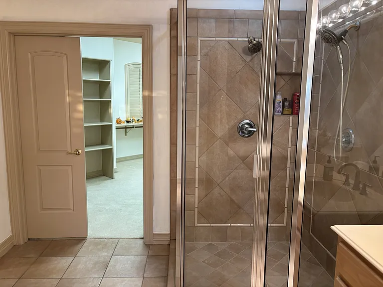 131 Westcourt Ln — Photo 23