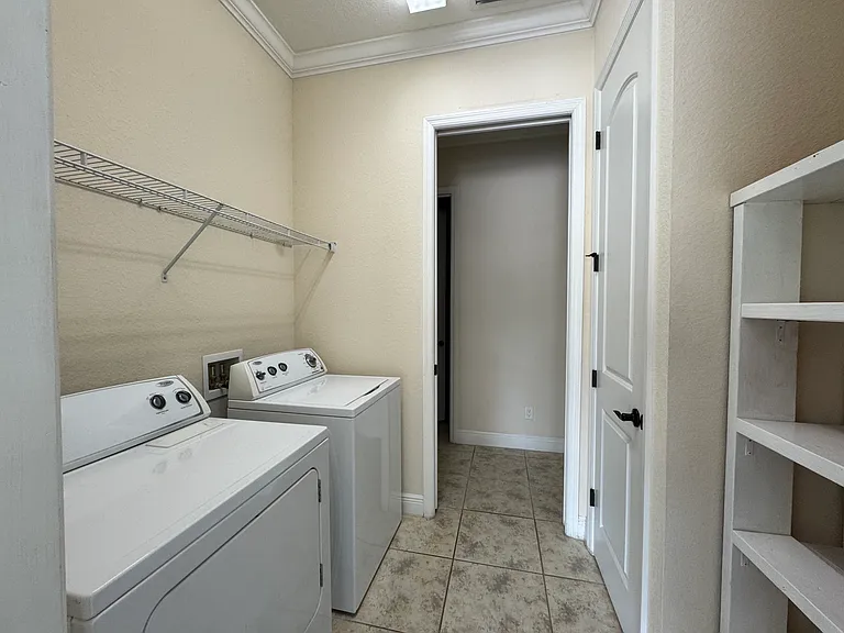 1520 Raffina Ct — Photo 5