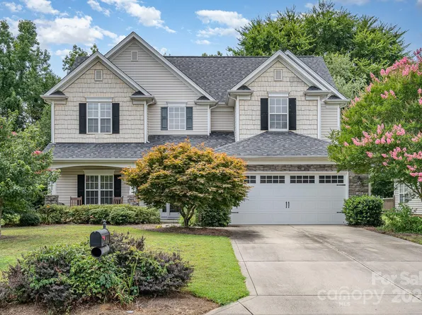 5934 Hickory Hollow Ct, Harrisburg, NC 28075