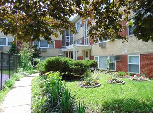 6357 W Addison St APT 2SE, Chicago, IL 60634