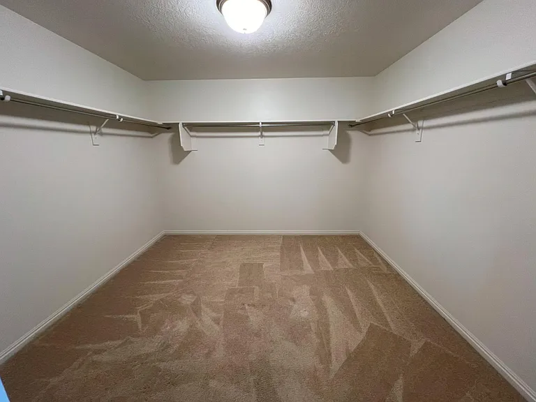 2025 W 900 N — Photo 21