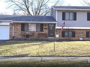 713 Andrea Dr, Beech Grove, IN 46107