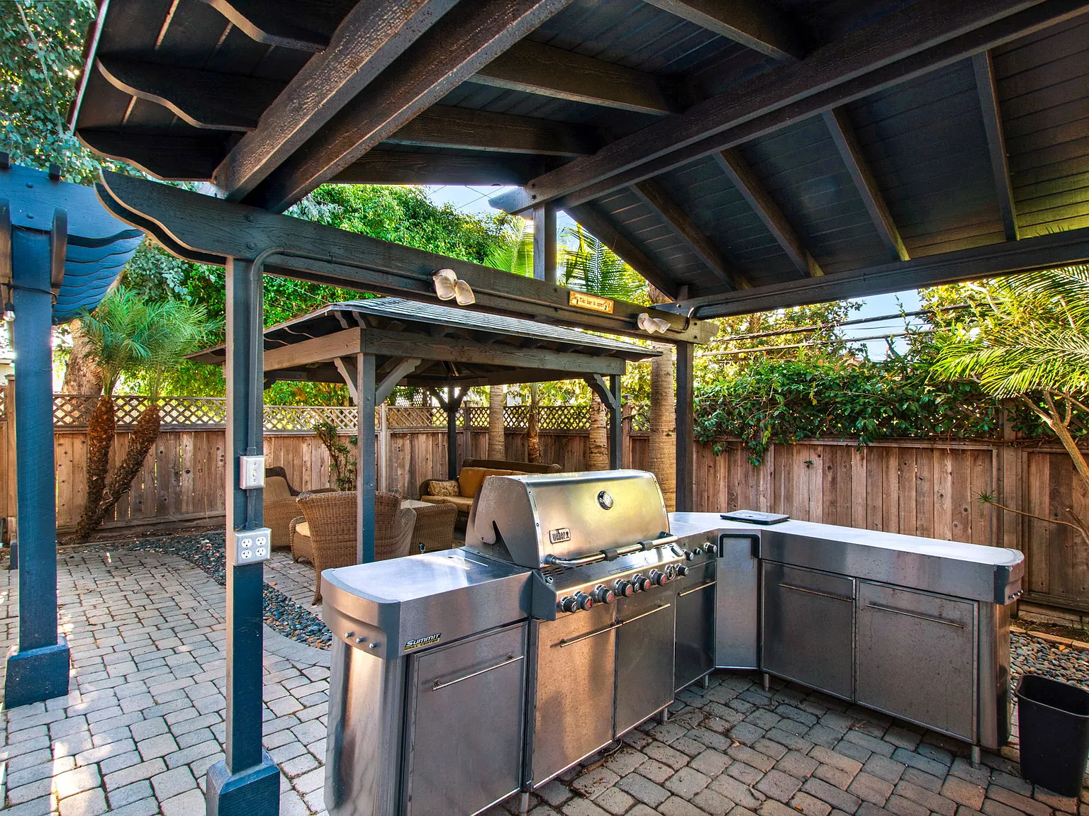 3 bed, 2272 sqft, $7,000 — Photo 4