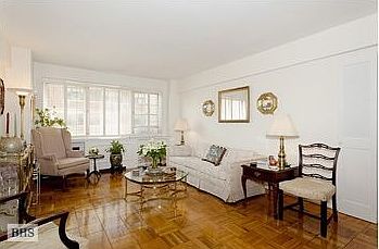 4th image of 145 E 84th Street 10b #10B