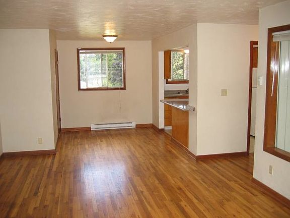 Living Room & Dining Area