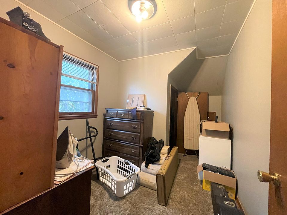 215.5 S Governor St, Iowa City, IA 52245 Zillow