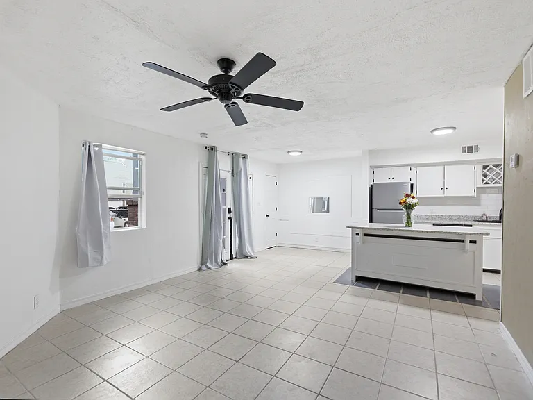 1802 E 66th Pl #F106 — Photo 5