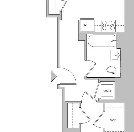 2nd image of 42 W 33rd St APT 4E