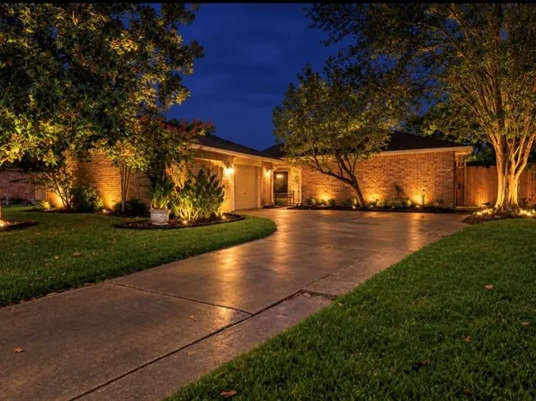 5822 Fallengate Dr, Spring, TX 77373