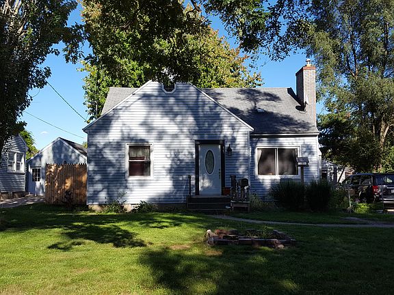 2nd image of 3262 Clyde Park Ave SW