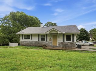 6864 Park Ave, Cincinnati, OH 45236