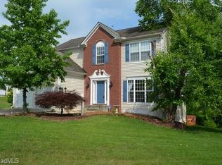 3314 Barnsdale Dr, Jamestown, NC 27282