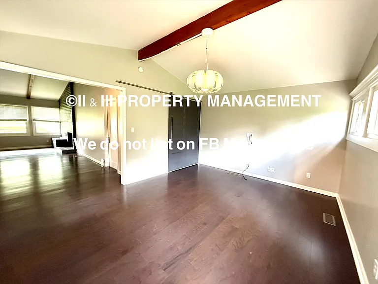 5504 W 79th St — Photo 9