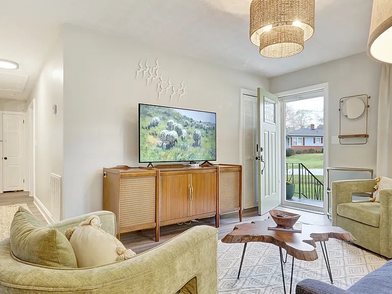101 Ruby Dr — Photo 4