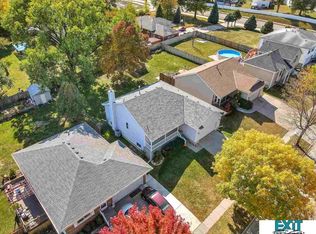 131 Benton Ct, Lincoln, NE 68521