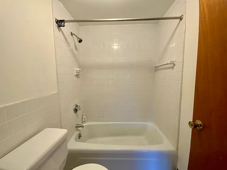 9 Ryder St #19 — Photo 9