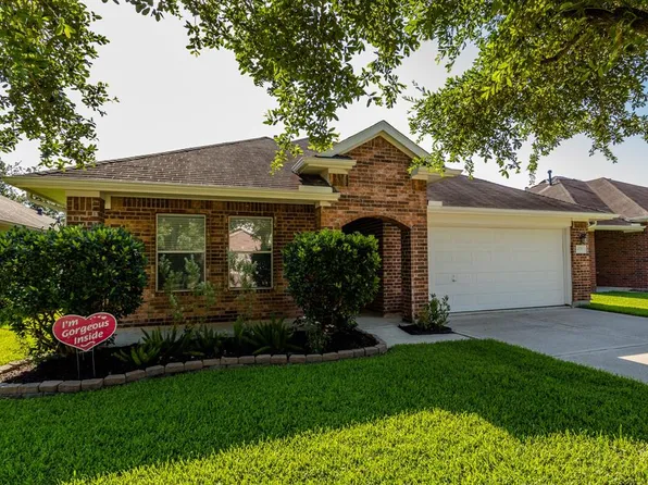 6717 River Ridge Ln, Dickinson, TX 77539