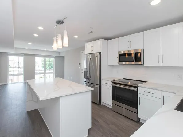 729 N 20th St #4, Philadelphia, PA 19130