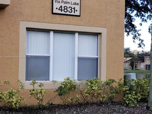 4831 Via Palm Lake #1209, West Palm Beach, FL 33417