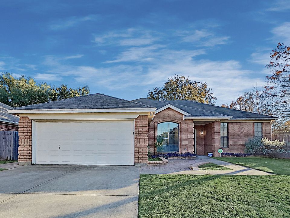 1st image of 6224 Vista Wood Dr