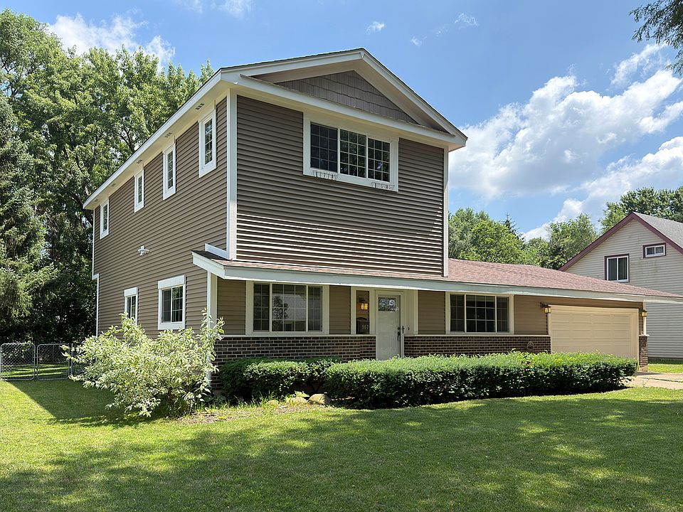 1st image of 967 Cardiff Dr