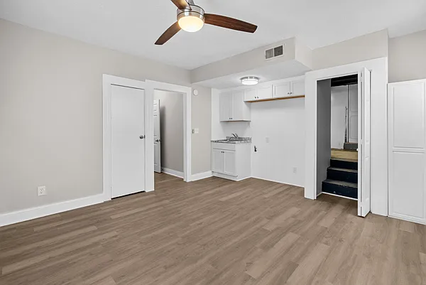 197 Coral Ave #3 — Photo 6