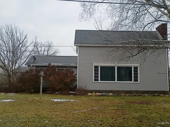 6038 Cass City Rd, Cass City, MI 48726