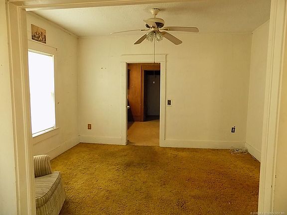 4th image of 200 S Bullitt St