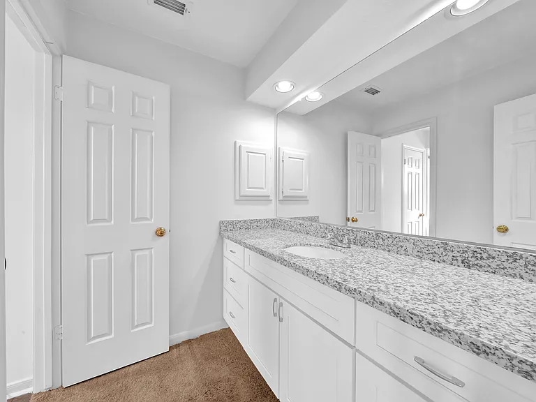 4622 Grand Cayman Dr — Photo 25