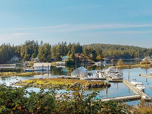 2nd image of 12849 Lagoon Rd #2A