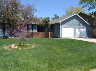 1712 Ridgewood Rd, Fort Collins, CO 80526