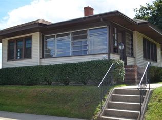 12 Tallmadge Pl, Mechanicville, NY 12118