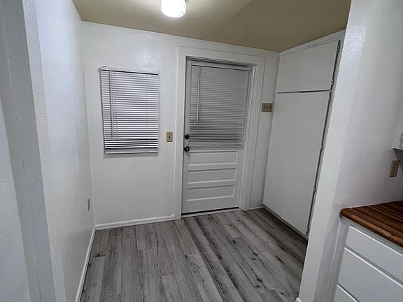 3rd image of 1915 Arland Ave