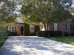 8516 Gracie Mac Ln, Ooltewah, TN 37363