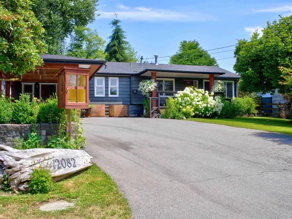12082 261st St, Maple Ridge, BC V2W 2A6