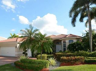 2570 Mayfair Ln, Weston, FL 33327