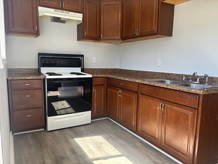 3405 Northlake Way NW #3 — Photo 2