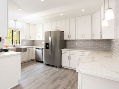 11828 Goshen Ave APT 4, Los Angeles, CA, 90049