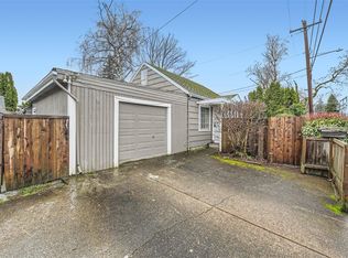 4312 NE Emerson St, Portland, OR 97218
