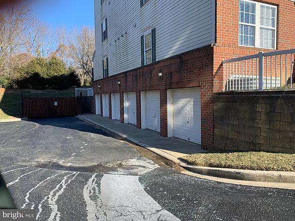 3rd image of 306 Willrich Cir Unit E
