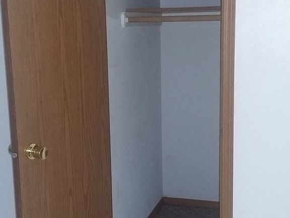 4th image of 2145 Carol Ann Ct