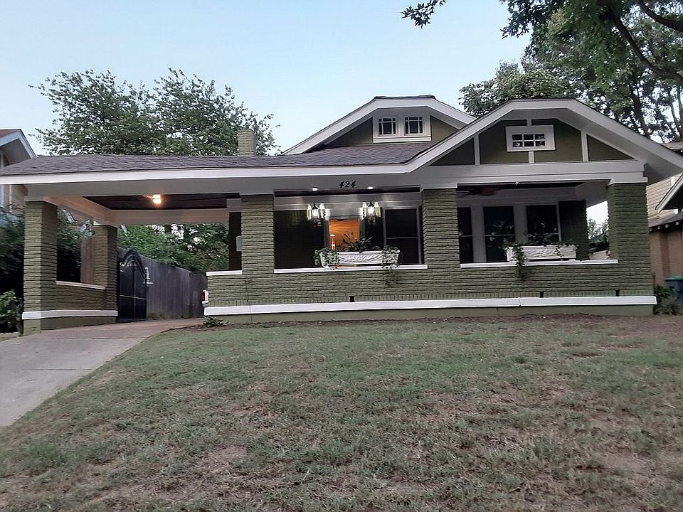 Newly painted outside 