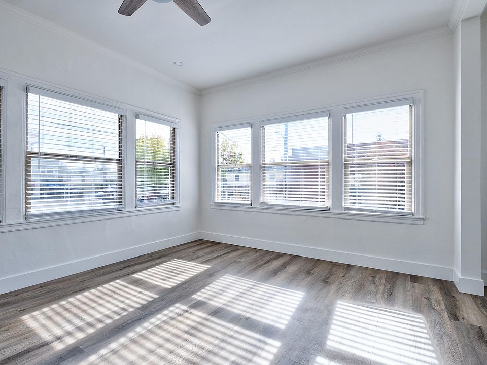 1st image of 174 41st St #102