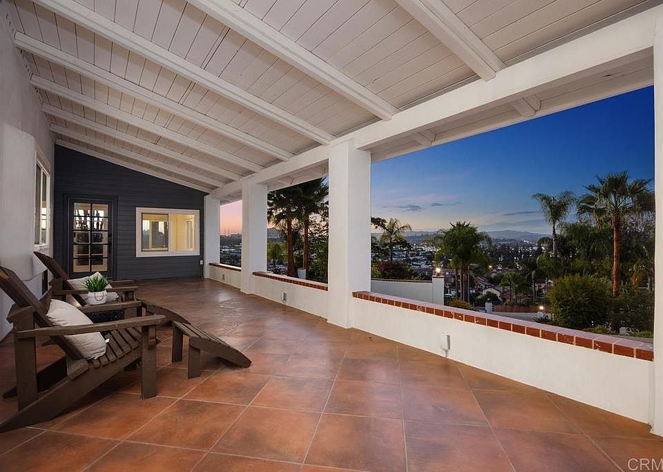 1st image of 1140 Pasadero Dr