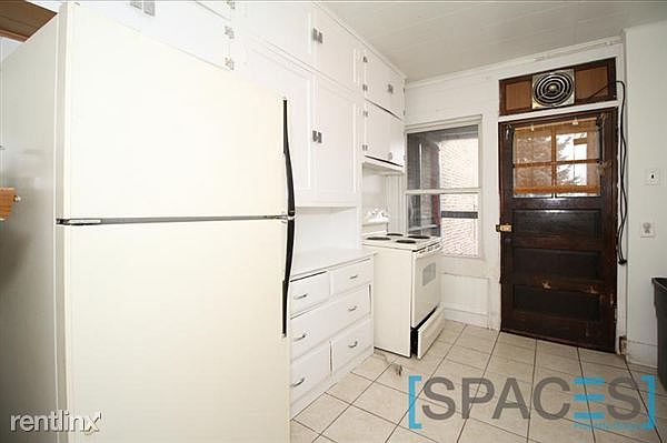 1st image of 2453 N Milwaukee Ave