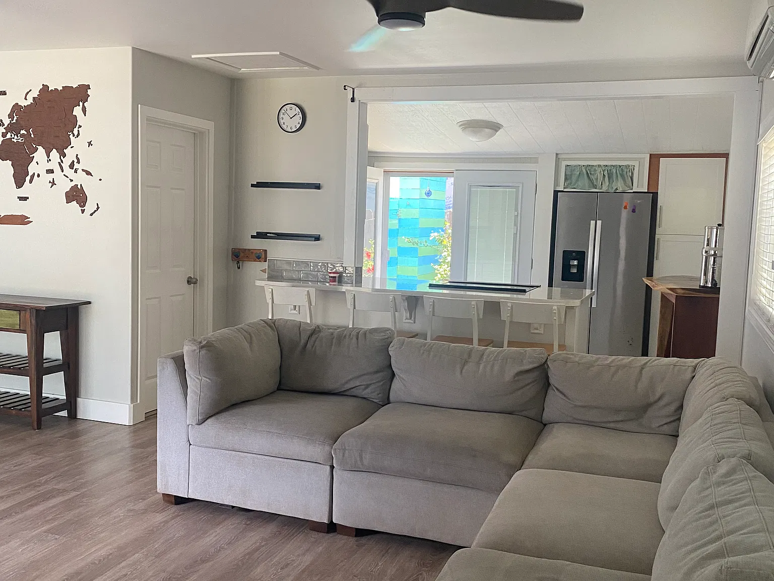 2 bed, 982 sqft, $4,500 — Photo 2