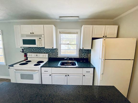 Kitchen 3_03302021